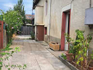 Maison /appartement de village en copropriété à  Challes Les Eaux 5 pièce(s) 78.33 m2 — photo 2