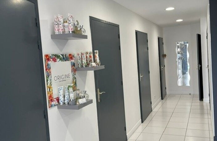 TOURNEFEUILLE-FONDS DE COMMERCE ESTHETIQUE PREMIERE LIGNE! — photo 2