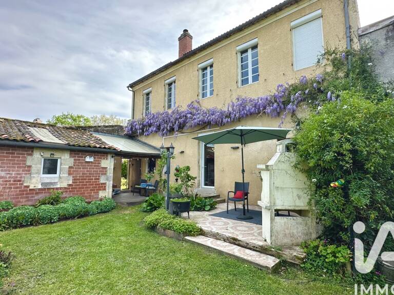 Vente Maison de ville 7 pièces — photo 1