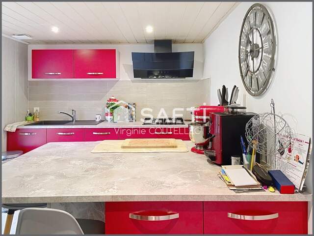 maison rénovée avec garage — photo du bien