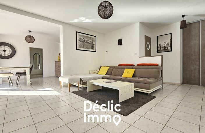 Villa T5 avec piscine et garage — photo 3
