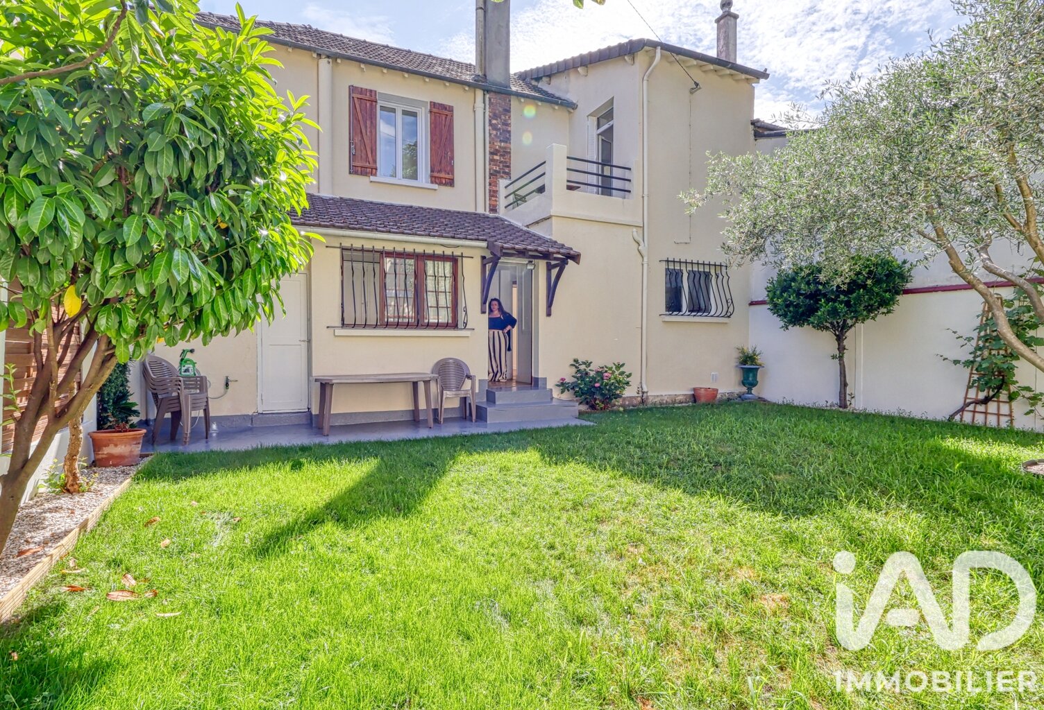 Location Maison traditionnelle 5 pièces — photo 1