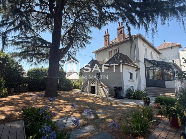 Maison bourgeoise de 1919 - 238m2 - 5 chambres - jardin — photo 1