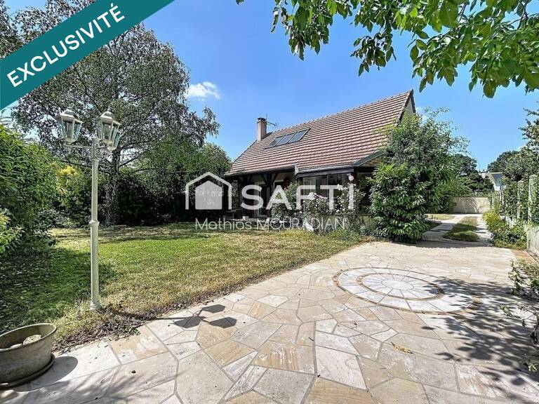 EXCLUSIVITÉ  Maison familiale de caractère  Séjour cathédrale  155 m²  Jardin de 500 m²  À deux pas du Bois Notre-Dame — photo 1