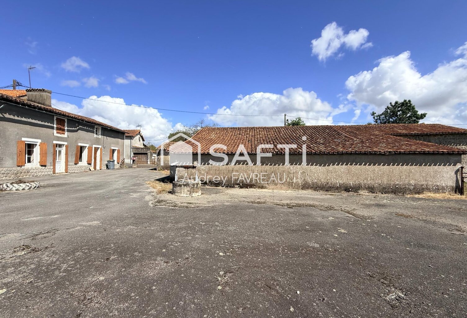 Ancien corps de ferme à rénover - 8 053 m² de terrain - UB & 1AUh - Fort potentiel — photo 1