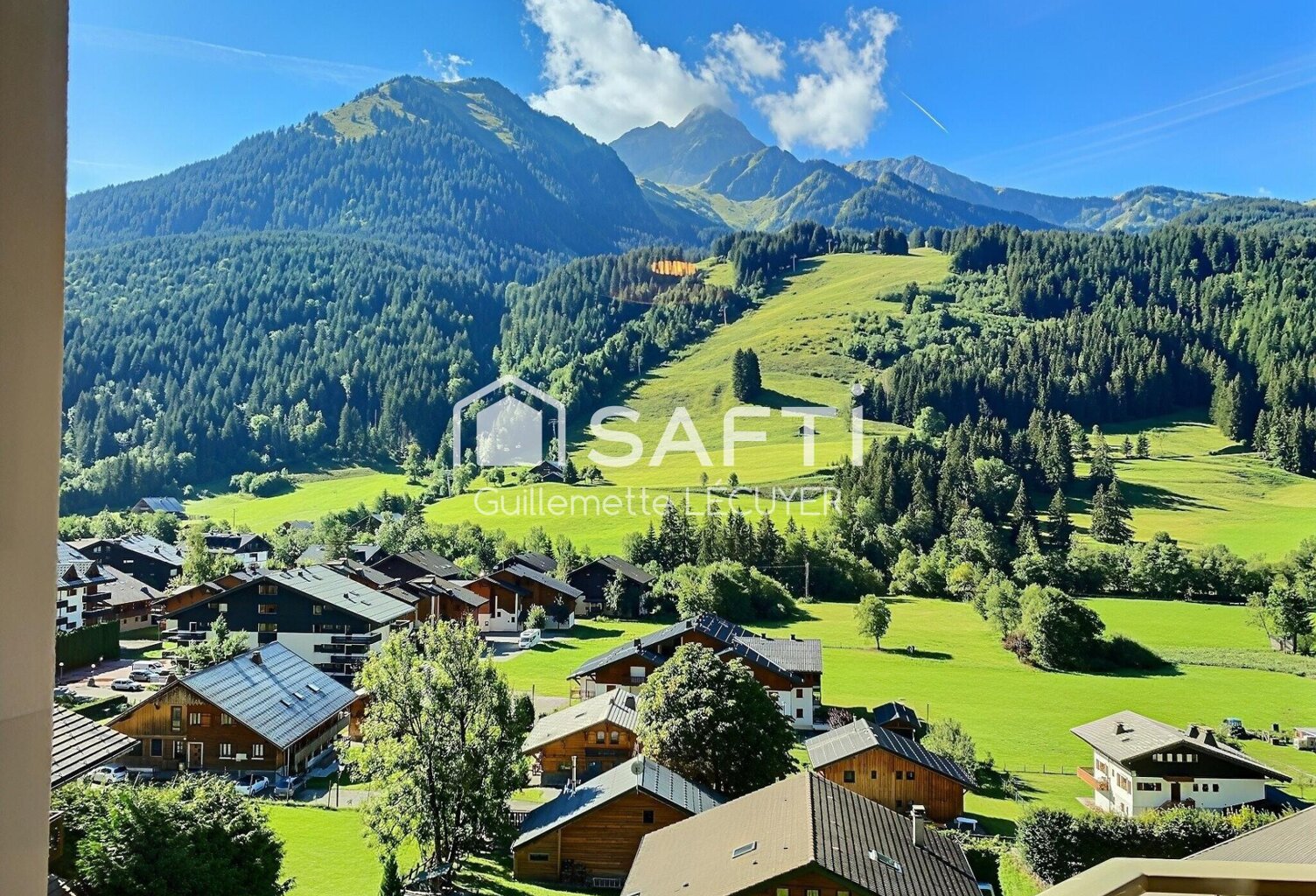 VISITE IMMERSIVE  421 m²  6 chambres  Vue panoramique  Le calme à deux pas du village et à quelques minutes de Châtel — photo 1