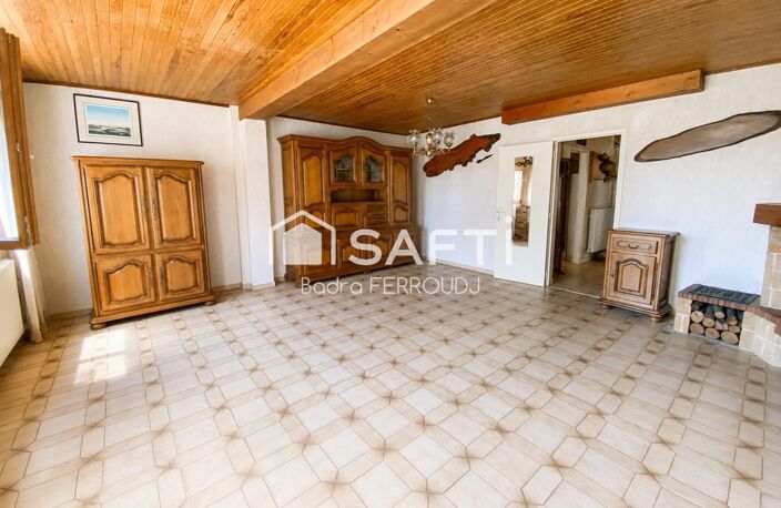 Maison lumineuse et spacieuse. — photo 3