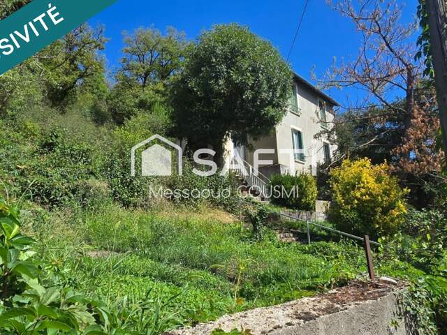 Maison familiale  94 m²  3 chambres  Terrain de 3 330 m²  Terrasse plein sud — photo du bien