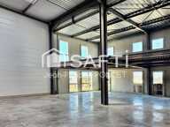 Location bâtiment avec bureaux et entrepôt — photo 4