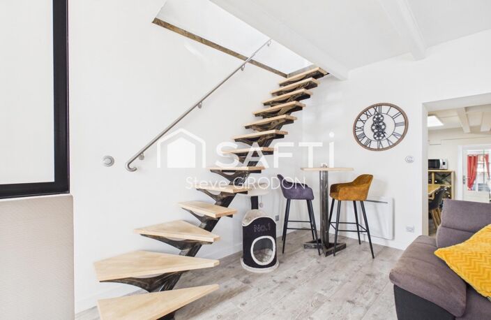 Une rénovation de qualité au cœur de Marans. — photo 3