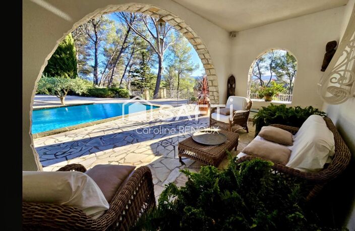 Mérindol  Maison provençale avec vue panoramique et piscine à débordement — photo 5