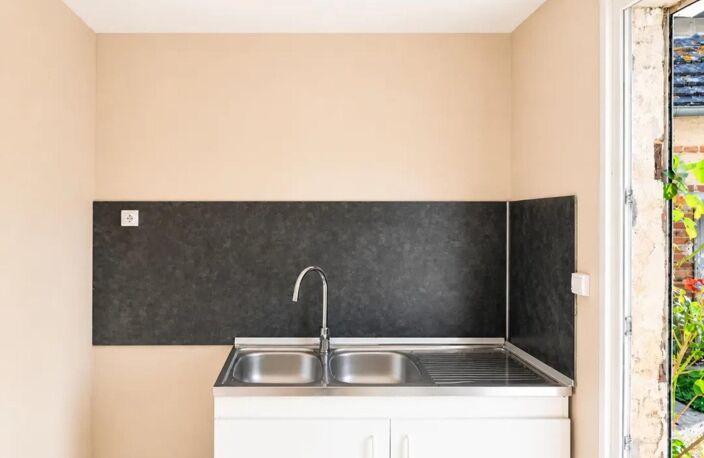 Maison de 84 m² a Beaumont sur dême dans un village paisible, — photo 5