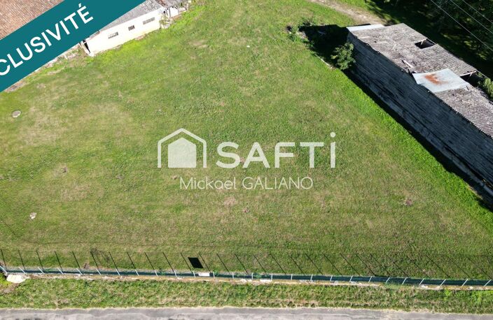 terrain constructible 1380 m² — photo 3