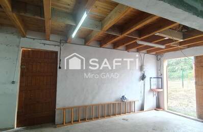 Dépendance avec 660 m2 de terrain au coeur du village NEGOCIABLE — photo du bien