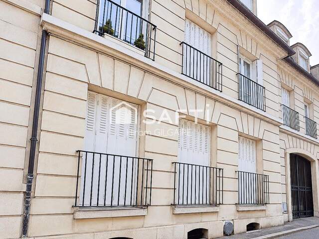 DUPLEX D'EXCEPTION AU COEUR DE COMPIEGNE — photo du bien