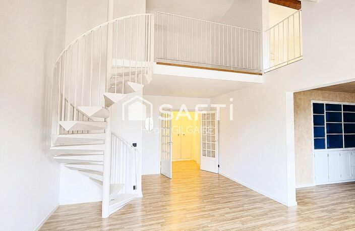 DUPLEX D'EXCEPTION AU COEUR DE COMPIEGNE — photo 2