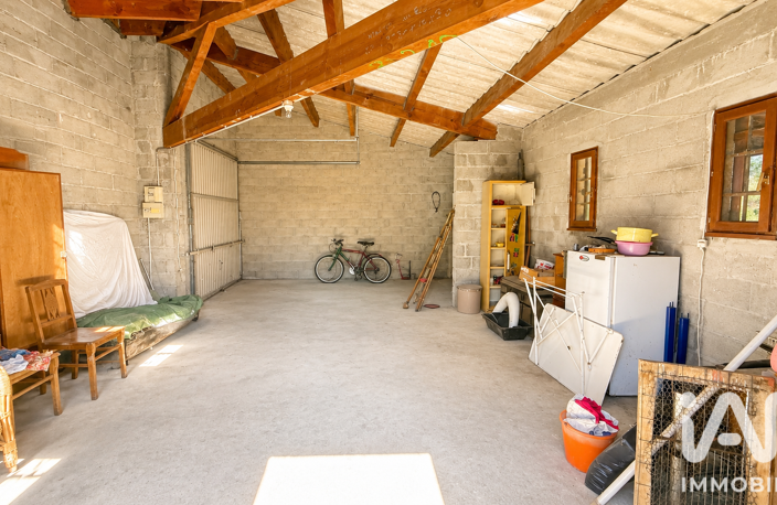 Vente Garage 46 m&sup2; — photo 3
