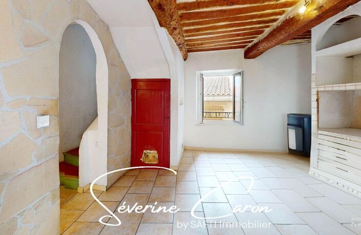 Maison de village à Carnoules  62 m² avec cave et potentiel !. — photo 4