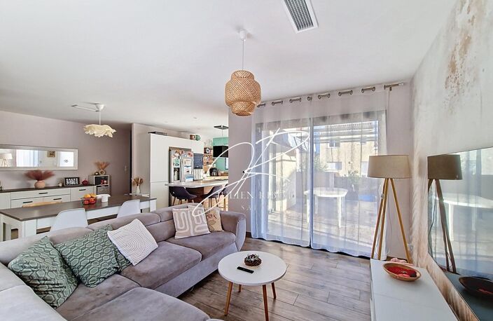 Maison T4 3 chambres 87 m² piscine et garage — photo 4