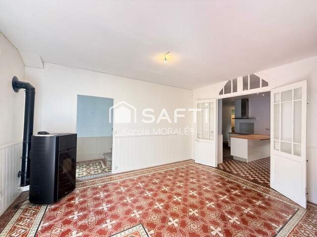 PERPIGNAN,ST JEAN, JOLIE  MAISON DE VILLE, AVEC GARAGE ET EXTERIEURS — photo du bien