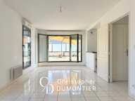 GARE JOUVENET T3 - TERRASSE DE 70 M² — photo 3