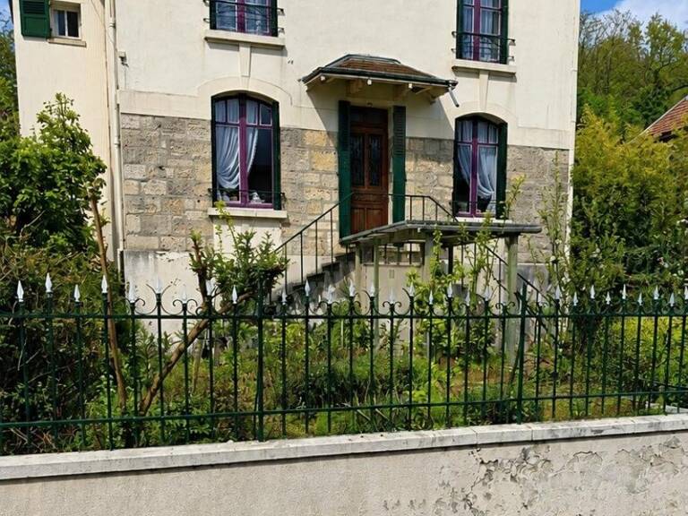 Maison de maitre en pierre de 1948 — photo 1