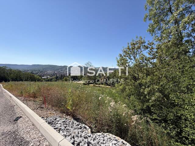 TERRAIN CONSTRUCTIBLE VIABILISE — photo du bien
