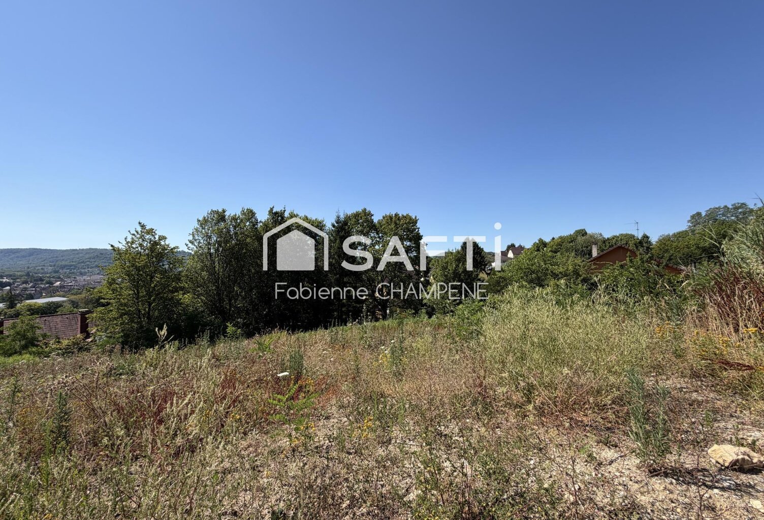 TERRAIN CONSTRUCTIBLE VIABILISE — photo 1