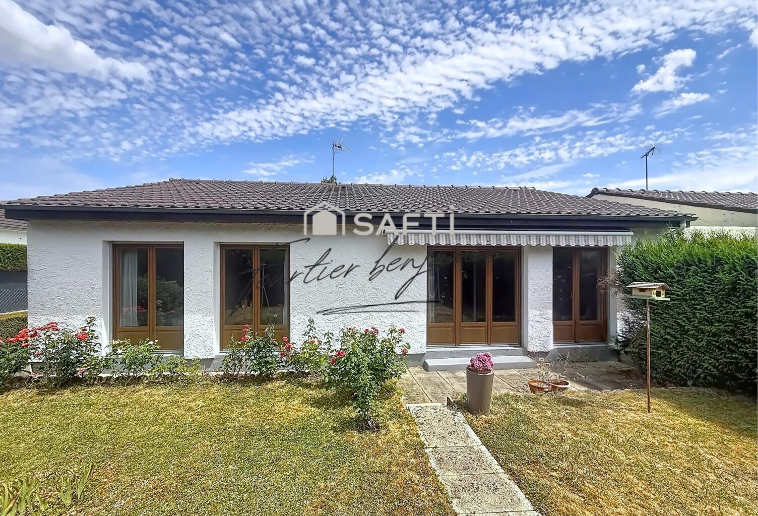 Plain-pied 94 m² avec jardin clos et garage — photo 1