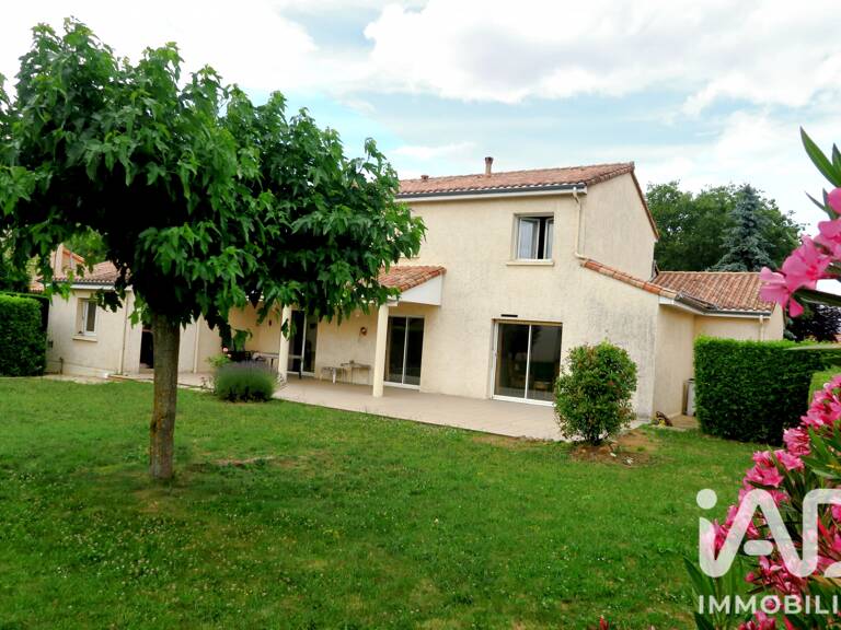 Vente Maison/villa 7 pièces — photo 1