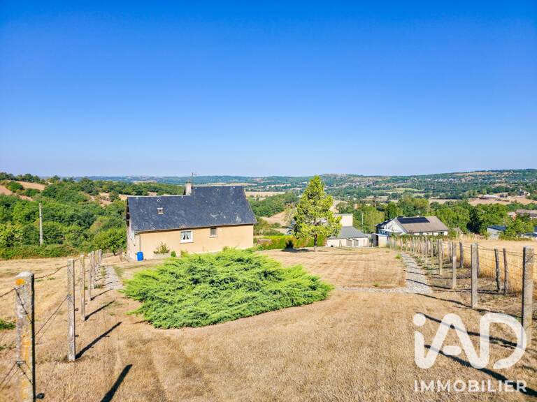 Vente Maison/villa 8 pièces — photo 1