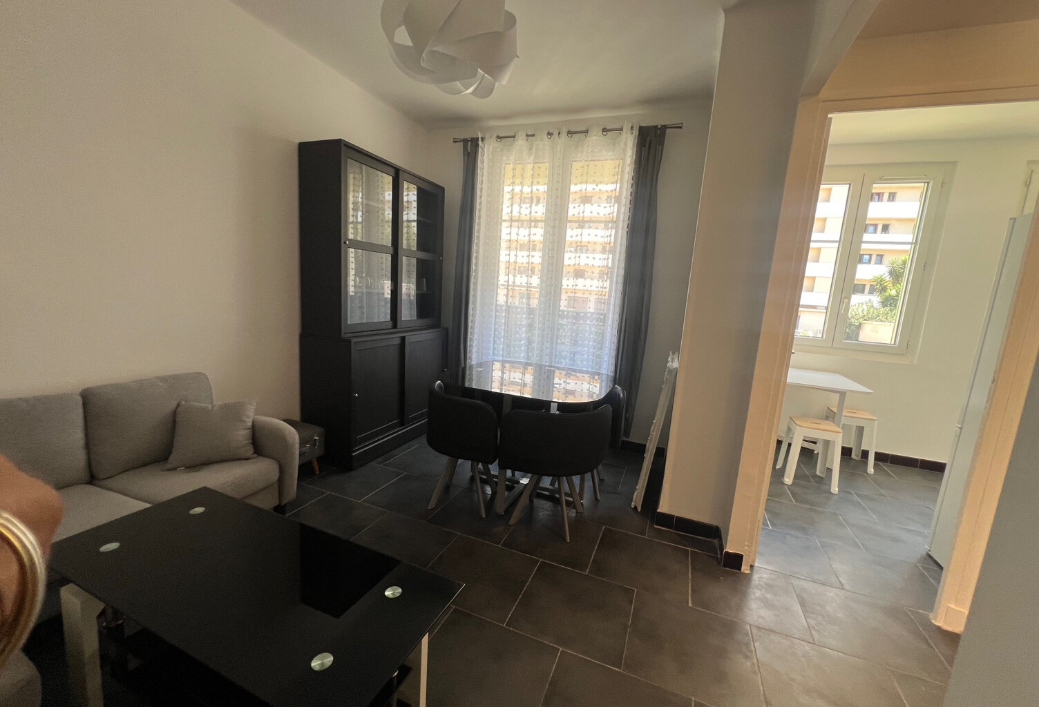 TOULON AGUILLON LOCATION T3 REFAIT A NEUF — photo 1