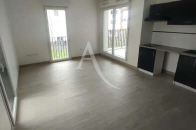 Appartement 3 pièces 930 €