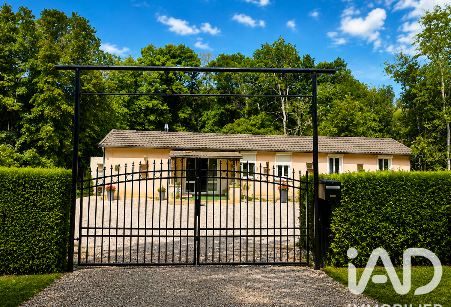 Vente Maison de village 5 pièces — photo 1