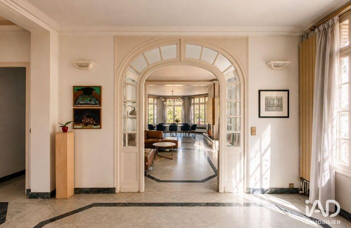 Vente Maison/villa 10 pièces — photo 2