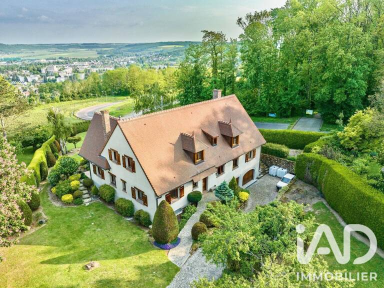 Vente Maison/villa 9 pièces — photo 1