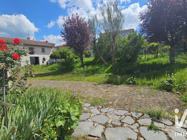 Vente Maison/villa 4 pièces — photo du bien