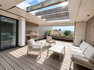 MAISON DE CARACTÈRE DE 166 M2, ENTIÈREMENT RÉNOVÉE, TERRASSES ET ROOFTOP — photo 2