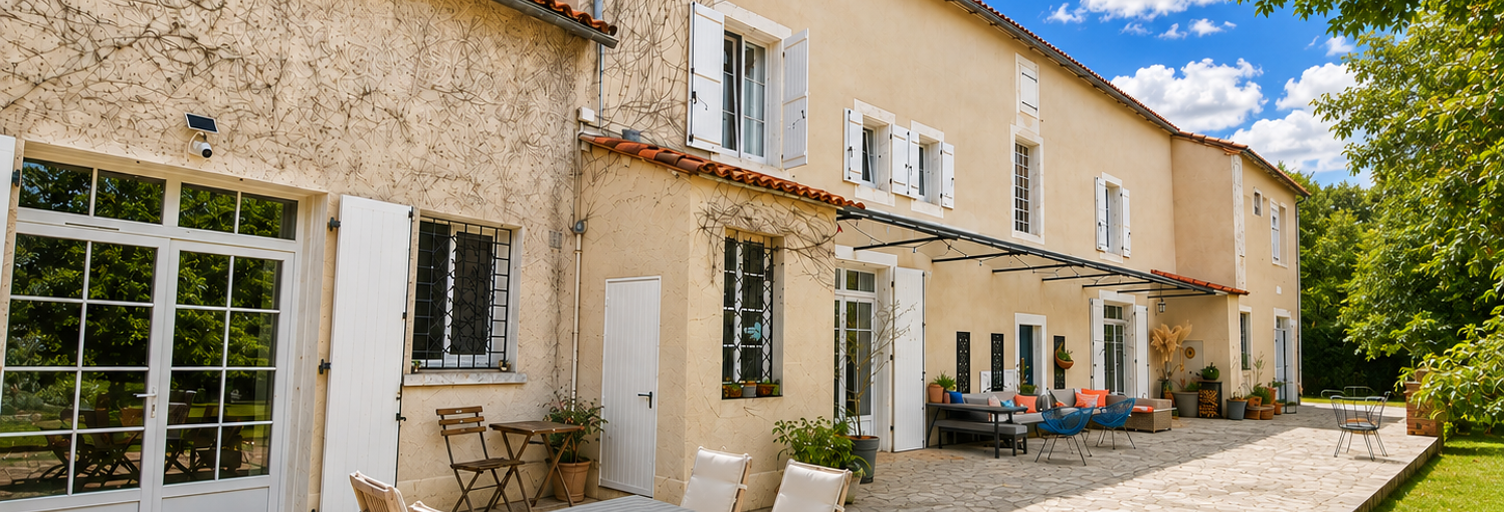 Maison 8 Pièces 353 m² à vendre à Saint-Claud (16450)