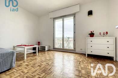 Appartement 1 pièces 810 €