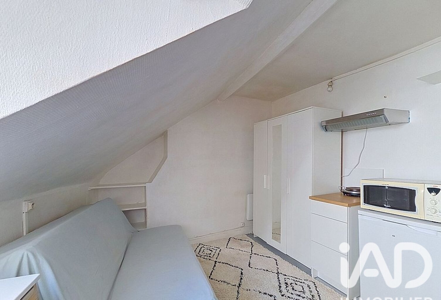 Vente Studio 1 pièce — photo 1