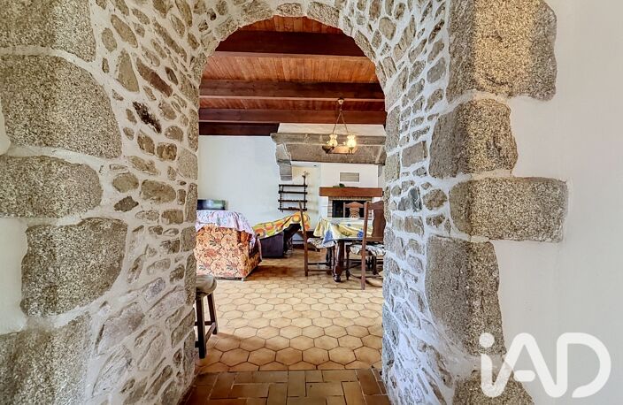 Vente Maison/villa 3 pièces — photo 2