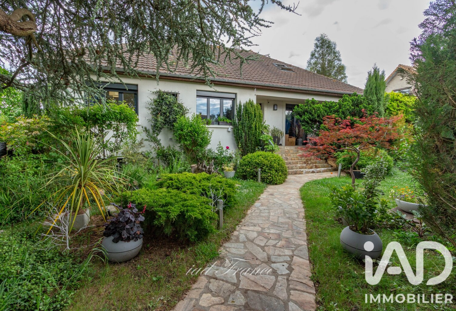 Vente Maison/villa 8 pièces — photo 1