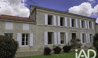 Maison 10 Pièces 246 m² à vendre à Villeneuve-la-Comtesse (17330)