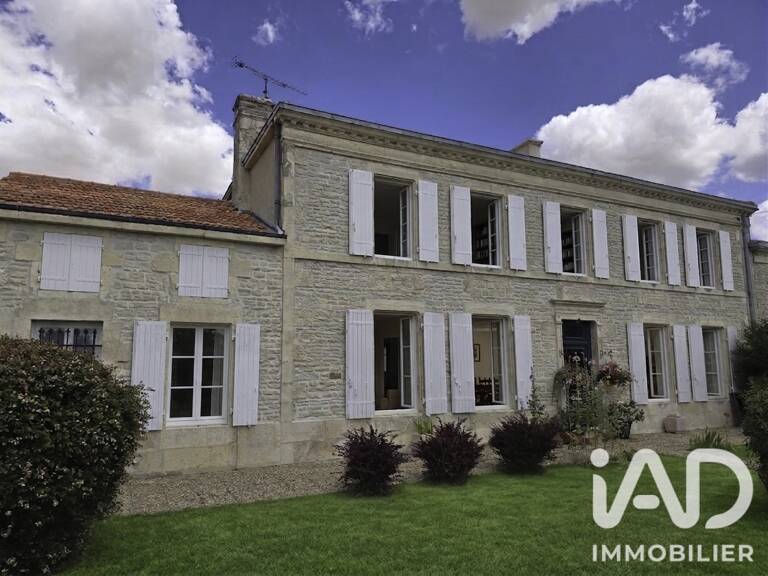 Vente Maison/villa 10 pièces — photo 1