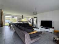 Vente Maison/villa 8 pièces — photo 4