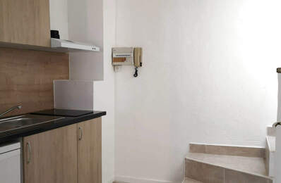 HYERES T2 DUPLEX - REFAIT A NEUF 32.06 M2 — photo du bien