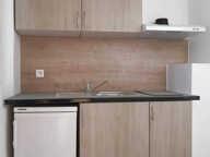 HYERES T2 DUPLEX - REFAIT A NEUF 32.06 M2 — photo 2
