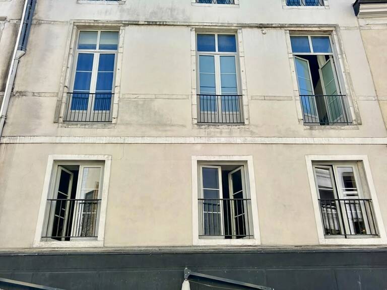 Vente Immeuble 390 m&sup2; — photo 1