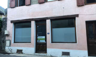 Commerce  25 m² à louer à Chamoux-sur-Gelon (73390)
